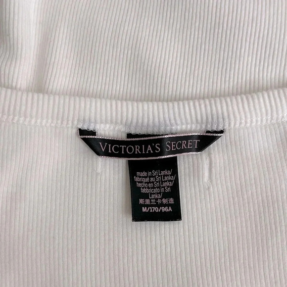 Victoria’s Secret Racerback Ribbed Tank minimalist - Picture 6 of 8